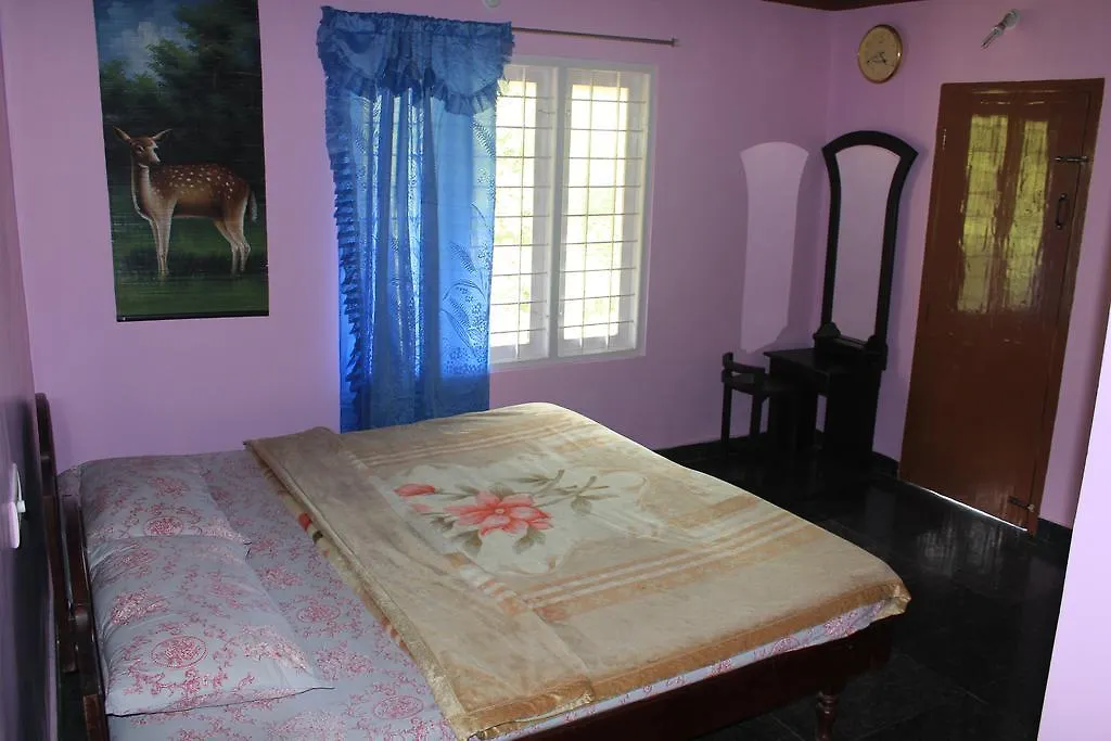 Silver Mount Holidays Suryanelli Bed and Breakfast
