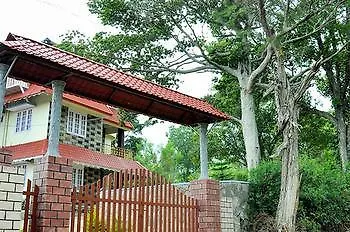 Bed and Breakfast Silver Mount Holidays Suryanelli